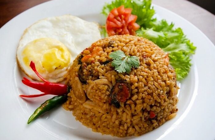 Nasi Goreng | නාසි ගොරින්ග්